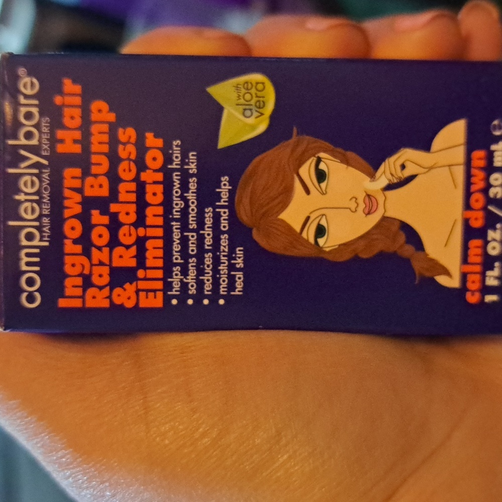 Completely Bare Calm Down Ingrown Facial Hair Razor Bump & Redness Eliminator